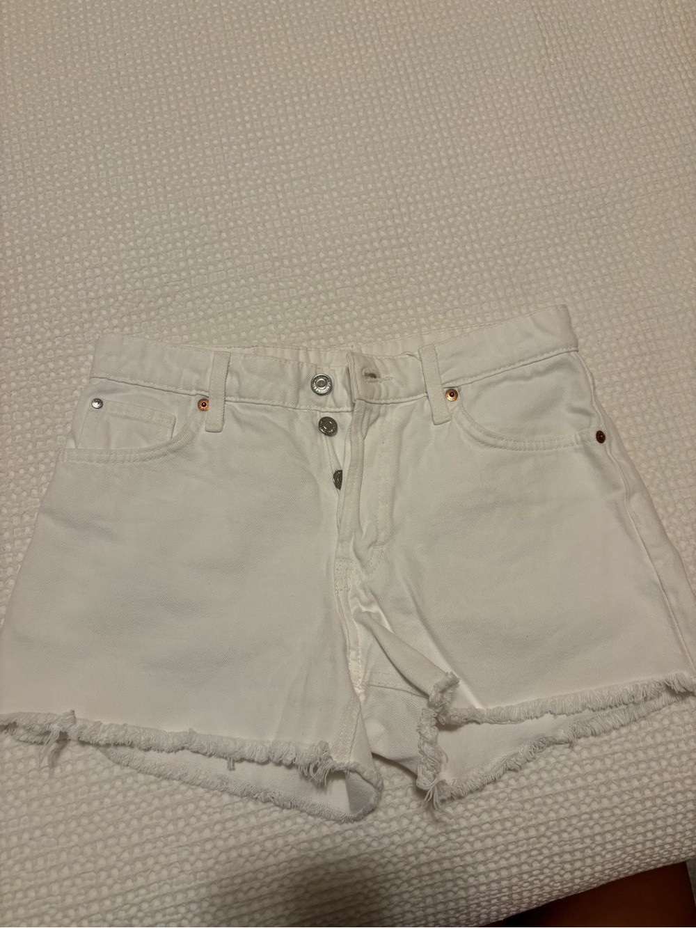 Women's White Low Rise Shirts 90s style